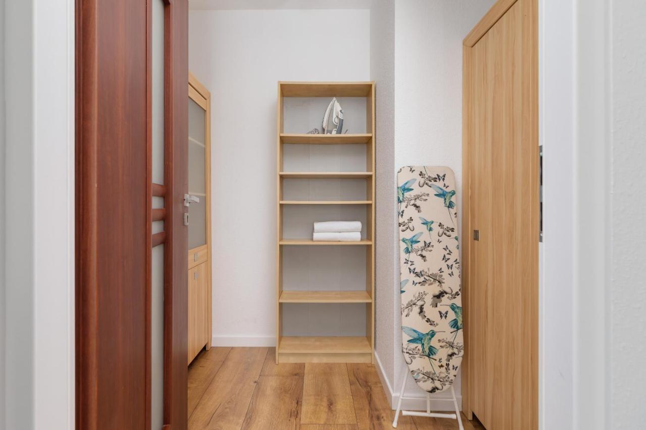 Krakow Bialoruska Apartment With Balcony — Photos 1